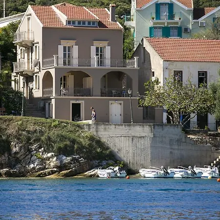 Unique Kefalonia Starboard Suite Apartmán